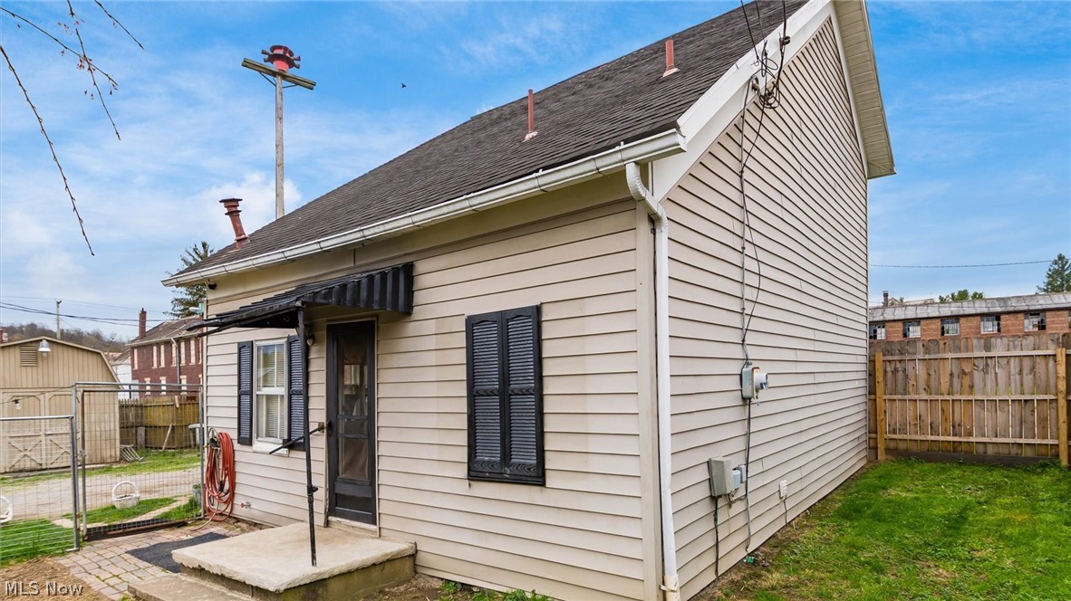 30 Spring Street Roseville OH 43777