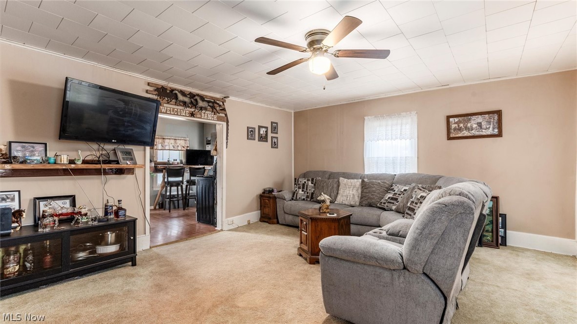 30 Spring Street Roseville OH 43777