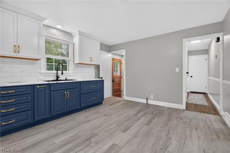 3209 Hermosa Drive Youngstown OH 44511