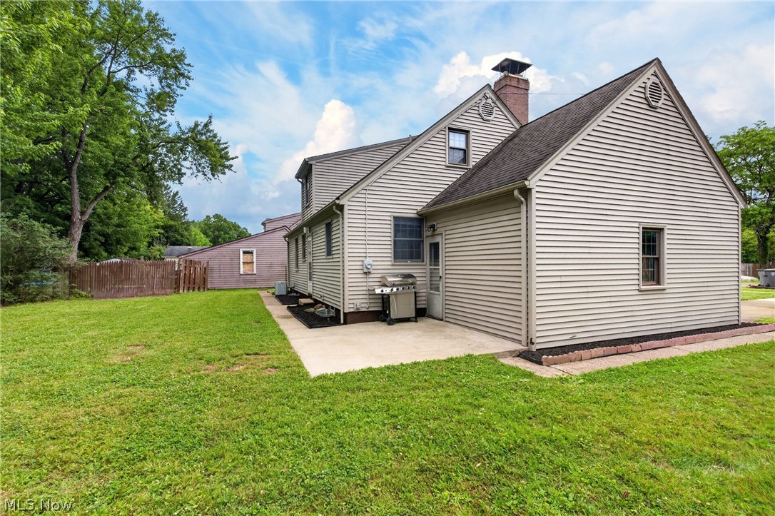 3209 Hermosa Drive Youngstown OH 44511