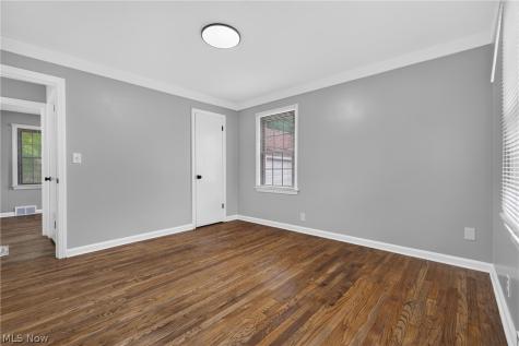 3209 Hermosa Drive Youngstown OH 44511