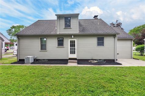 3209 Hermosa Drive Youngstown OH 44511