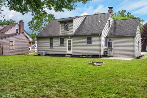 3209 Hermosa Drive Youngstown OH 44511