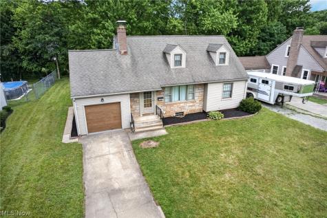 3209 Hermosa Drive Youngstown OH 44511