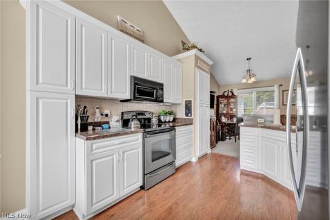 11211 Cinnamon Boulevard North Royalton OH 44133