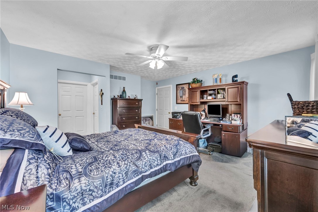 11211 Cinnamon Boulevard North Royalton OH 44133