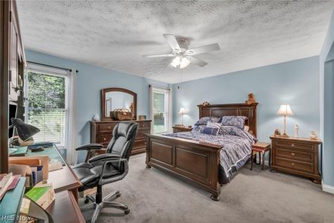 11211 Cinnamon Boulevard North Royalton OH 44133