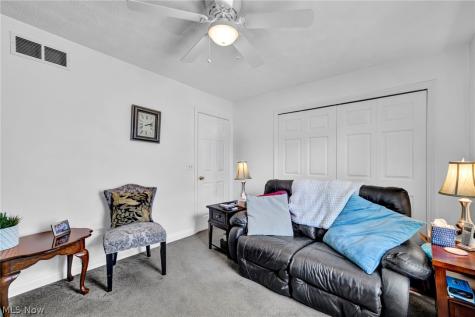 11211 Cinnamon Boulevard North Royalton OH 44133