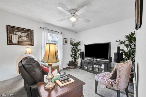 11211 Cinnamon Boulevard North Royalton OH 44133