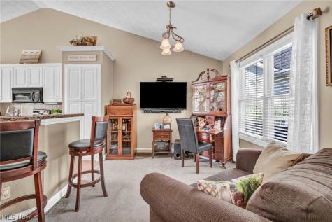 11211 Cinnamon Boulevard North Royalton OH 44133
