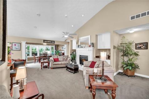 11211 Cinnamon Boulevard North Royalton OH 44133