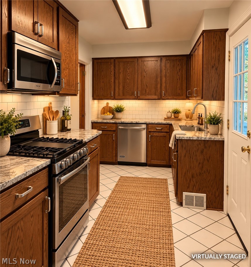 1313 Richmond Road Lyndhurst OH 44124