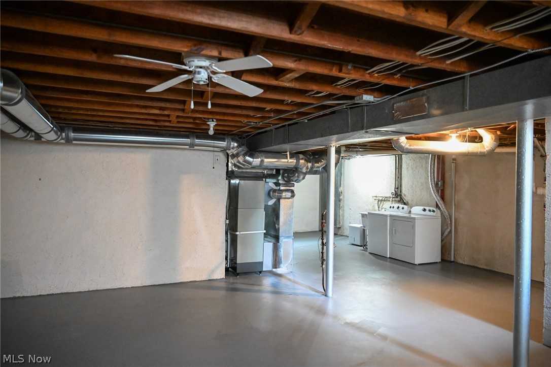 1313 Richmond Road Lyndhurst OH 44124