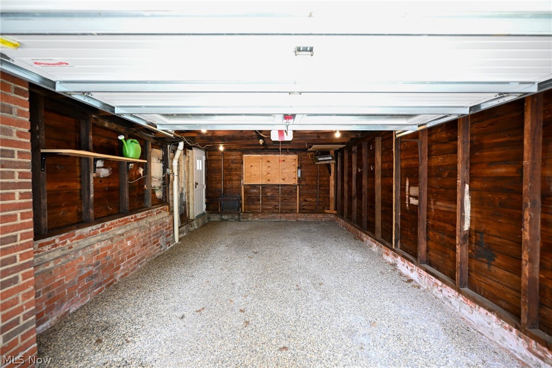 1313 Richmond Road Lyndhurst OH 44124