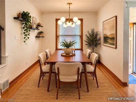 1313 Richmond Road Lyndhurst OH 44124