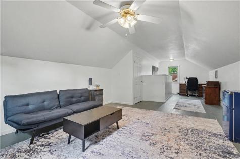 4710 Grover Drive Youngstown OH 44512