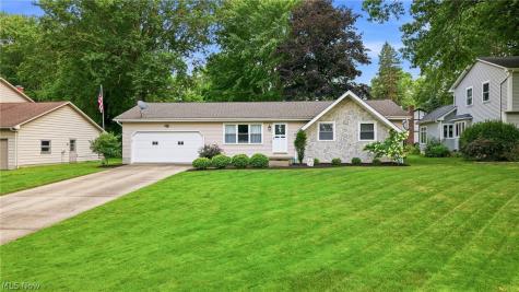 6955 Colleen Drive Youngstown OH 44512