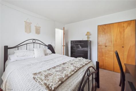 6955 Colleen Drive Youngstown OH 44512