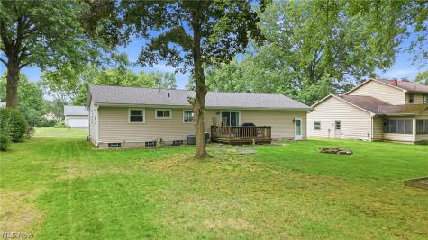 6955 Colleen Drive Youngstown OH 44512