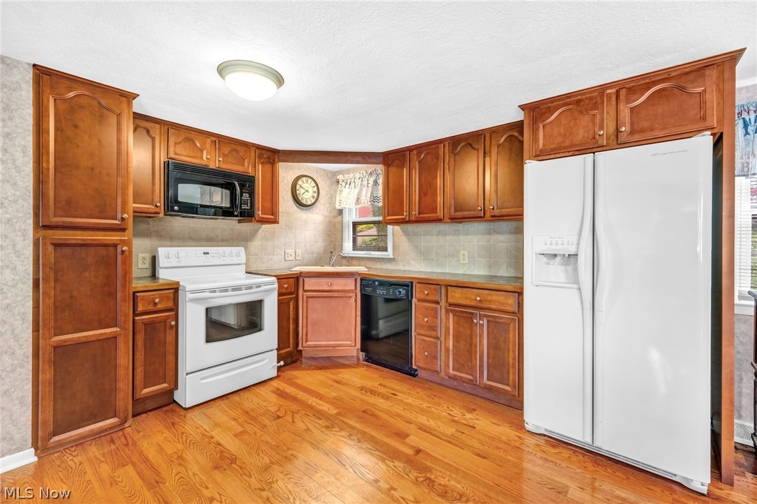 426 E Mohawk Drive Malvern OH 44644