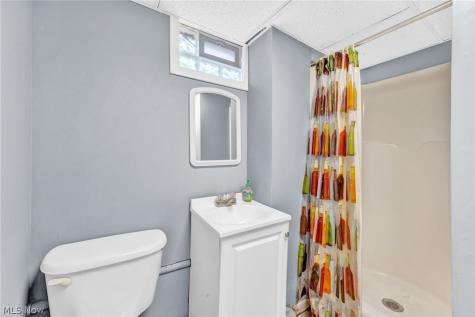 426 E Mohawk Drive Malvern OH 44644