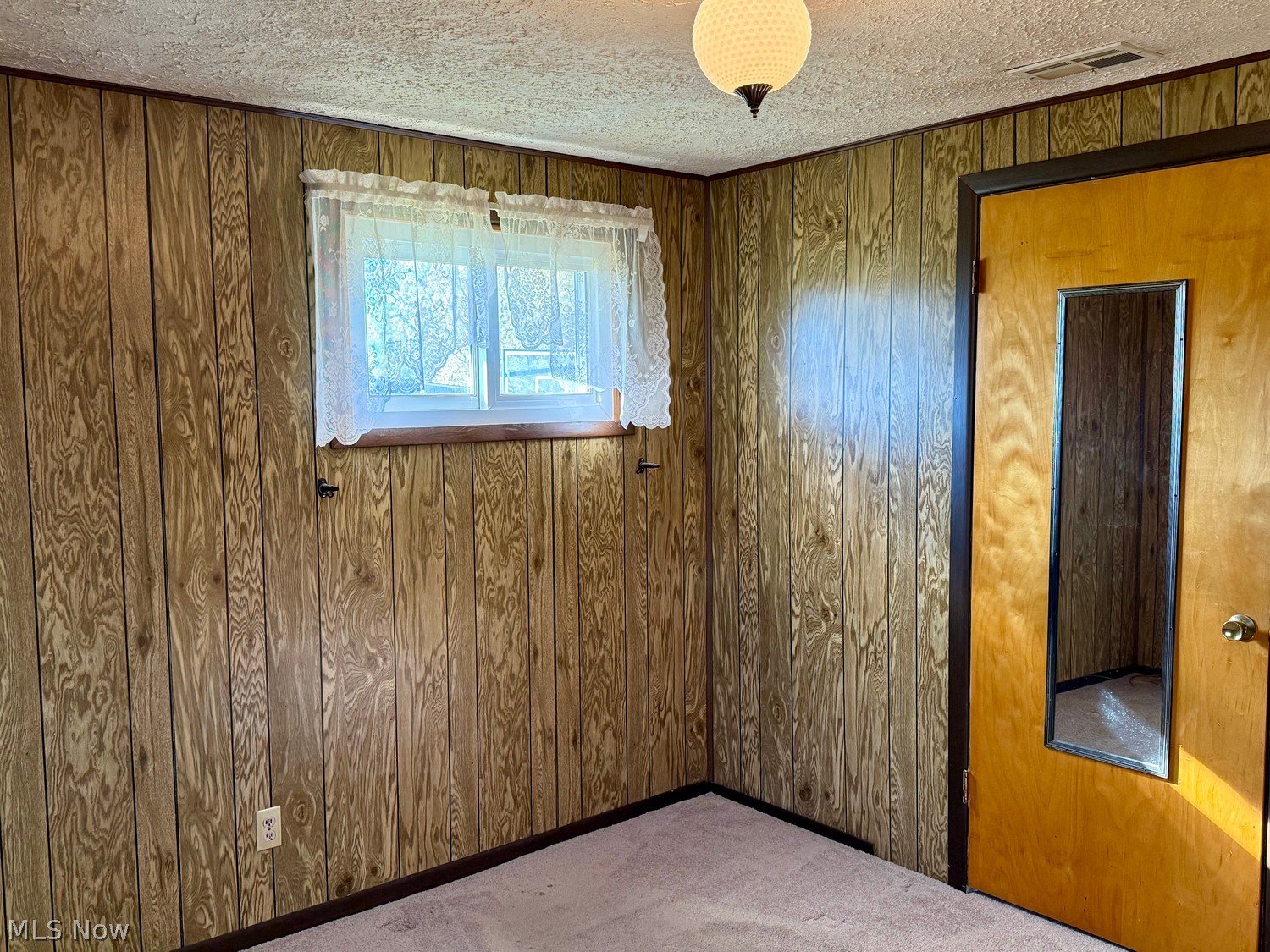 9197 Lakeside Drive Streetsboro OH 44241