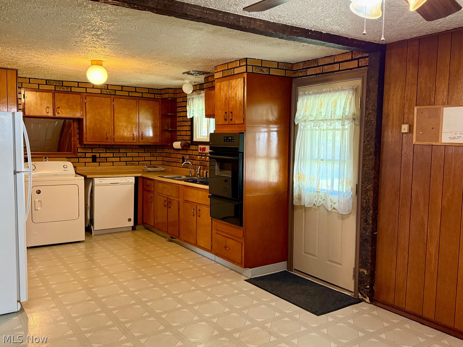 9197 Lakeside Drive Streetsboro OH 44241