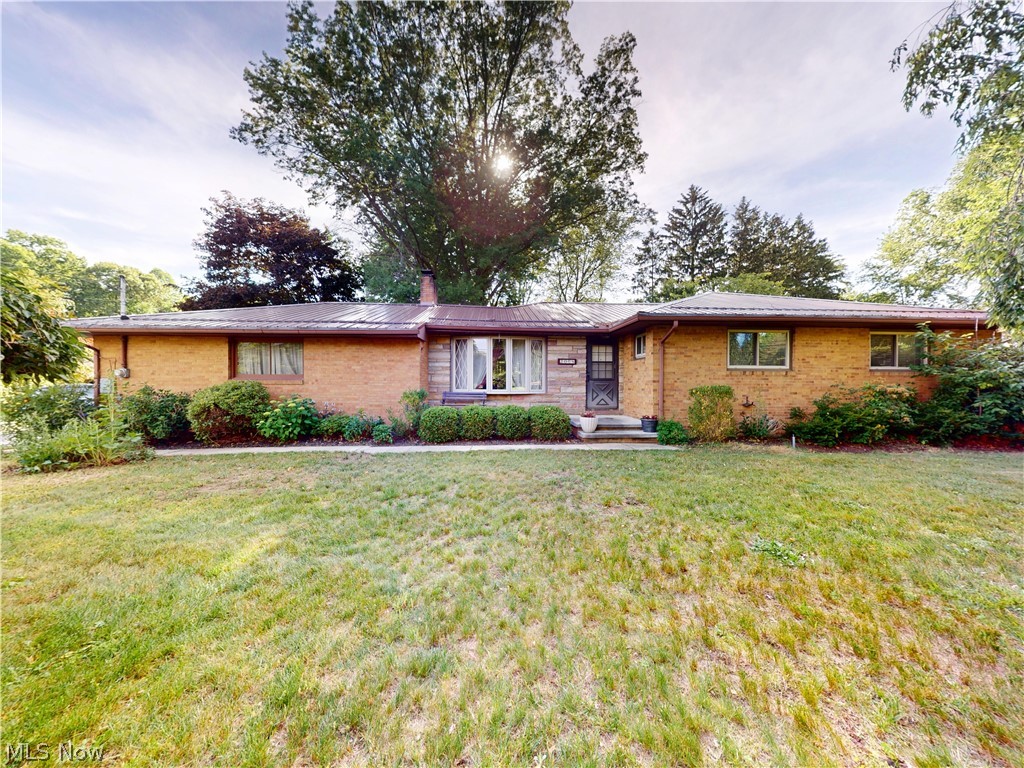 2068 Green Road Madison OH 44057