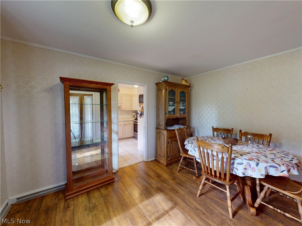 2068 Green Road Madison OH 44057
