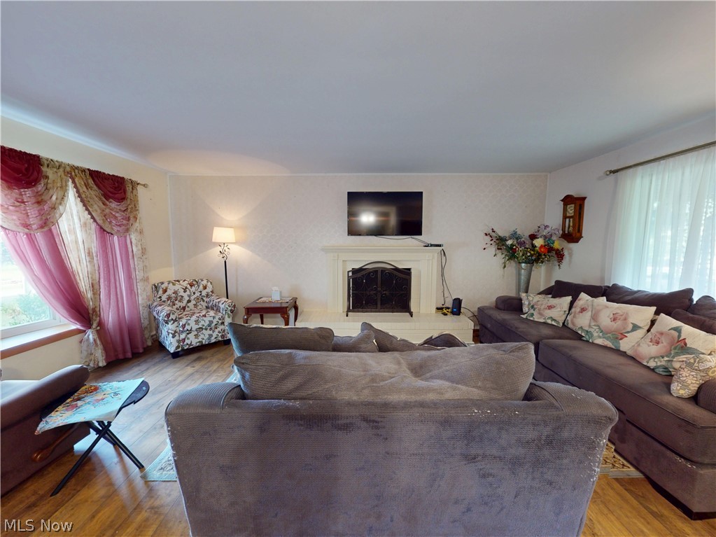 2068 Green Road Madison OH 44057