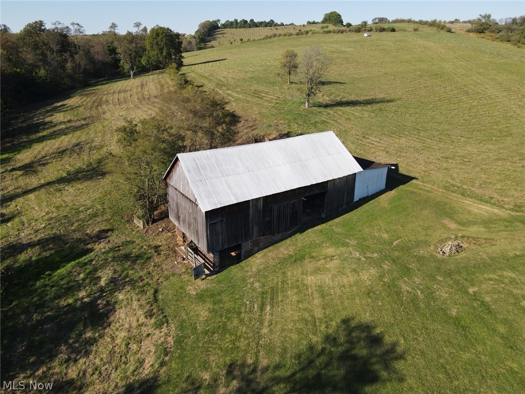 56485 Deep Run Road Martins Ferry OH 43935