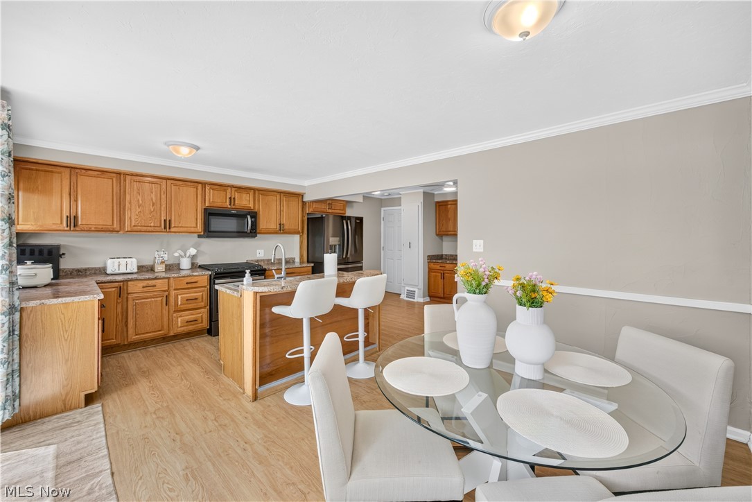 1211 Iroquois Avenue Mayfield Heights OH 44124