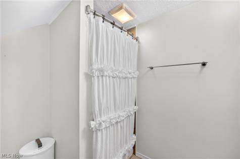 1211 Iroquois Avenue Mayfield Heights OH 44124