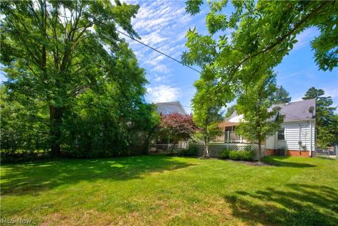 1211 Iroquois Avenue Mayfield Heights OH 44124