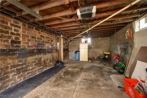 2984 Massillon Road Akron OH 44312