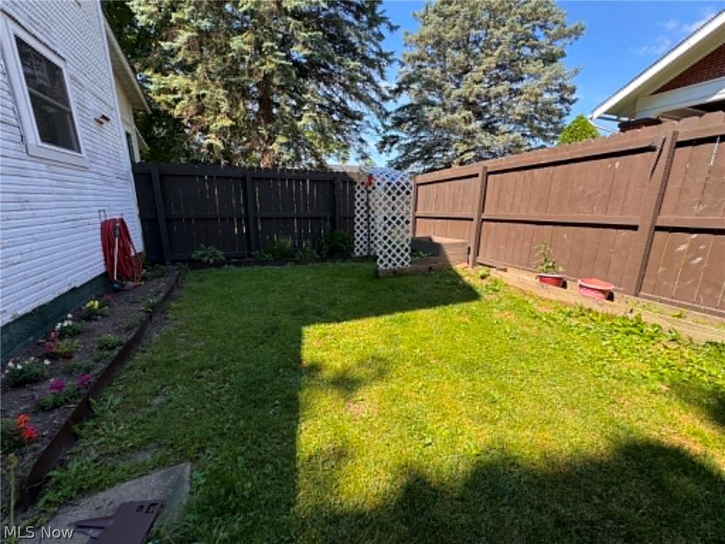 284 2nd Street SW Carrollton OH 44615