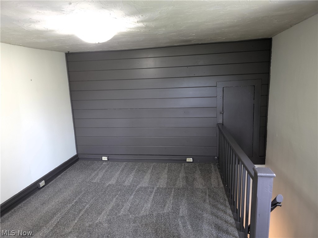 24936 Canal Street East Rochester OH 44625