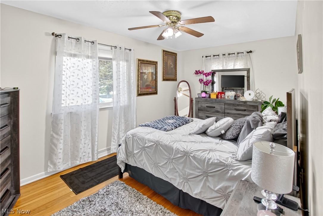 2448 Kermit Avenue Akron OH 44305