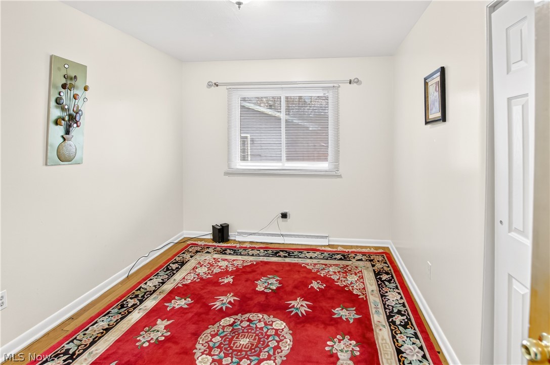 2448 Kermit Avenue Akron OH 44305