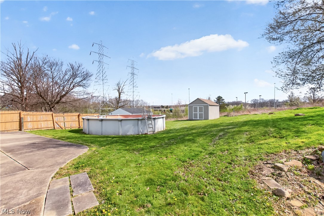 2448 Kermit Avenue Akron OH 44305