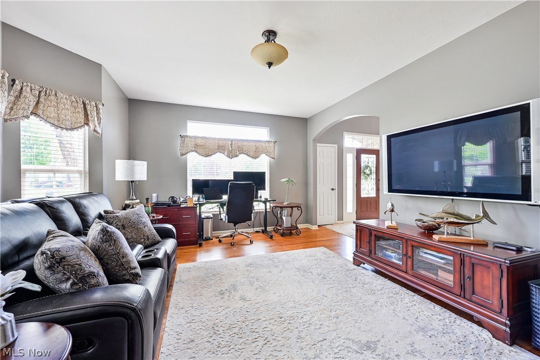457 Cedarwood Road Avon Lake OH 44012