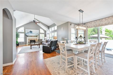 457 Cedarwood Road Avon Lake OH 44012