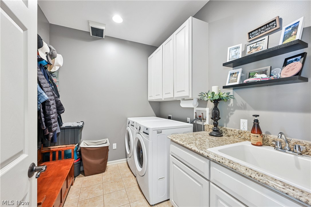 457 Cedarwood Road Avon Lake OH 44012