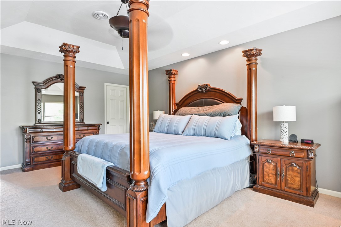 457 Cedarwood Road Avon Lake OH 44012