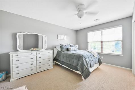457 Cedarwood Road Avon Lake OH 44012