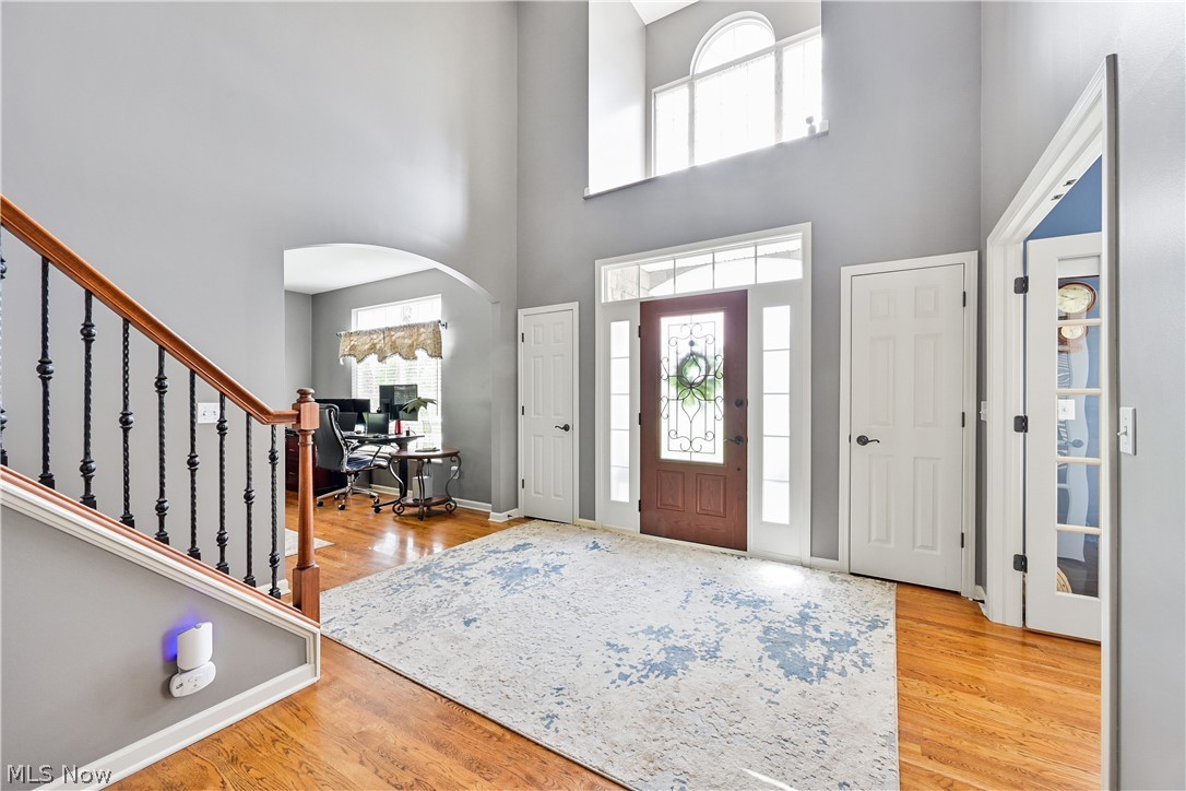 457 Cedarwood Road Avon Lake OH 44012