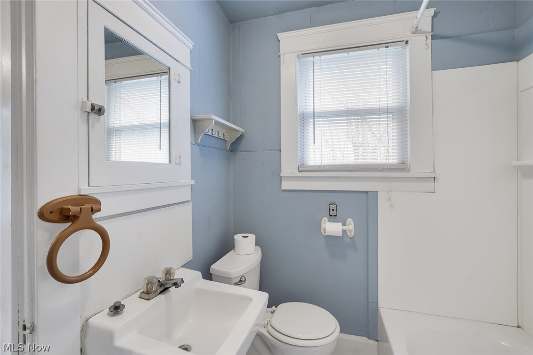 644 Goist Lane Girard OH 44420