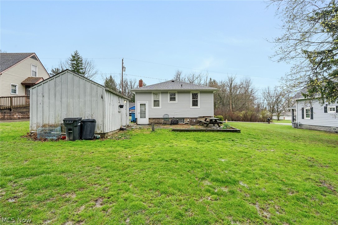 644 Goist Lane Girard OH 44420