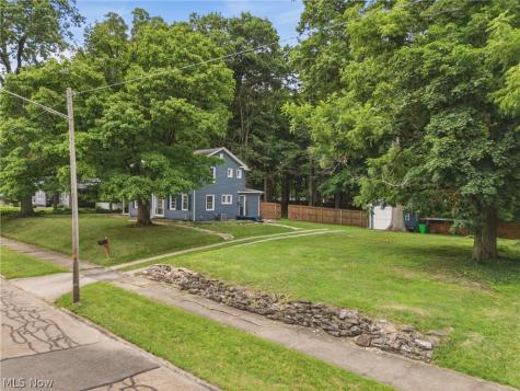 325 Vincent Street Alliance OH 44601
