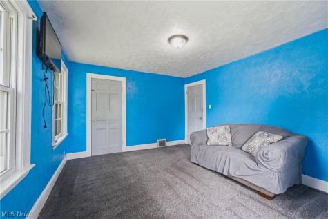 325 Vincent Street Alliance OH 44601